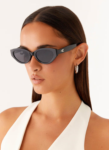 Janice Sunglasses - Black